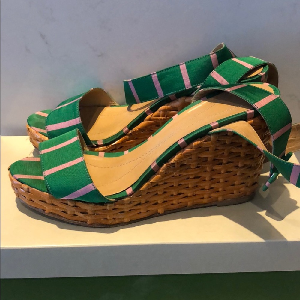 Kate Spade wedge size 6